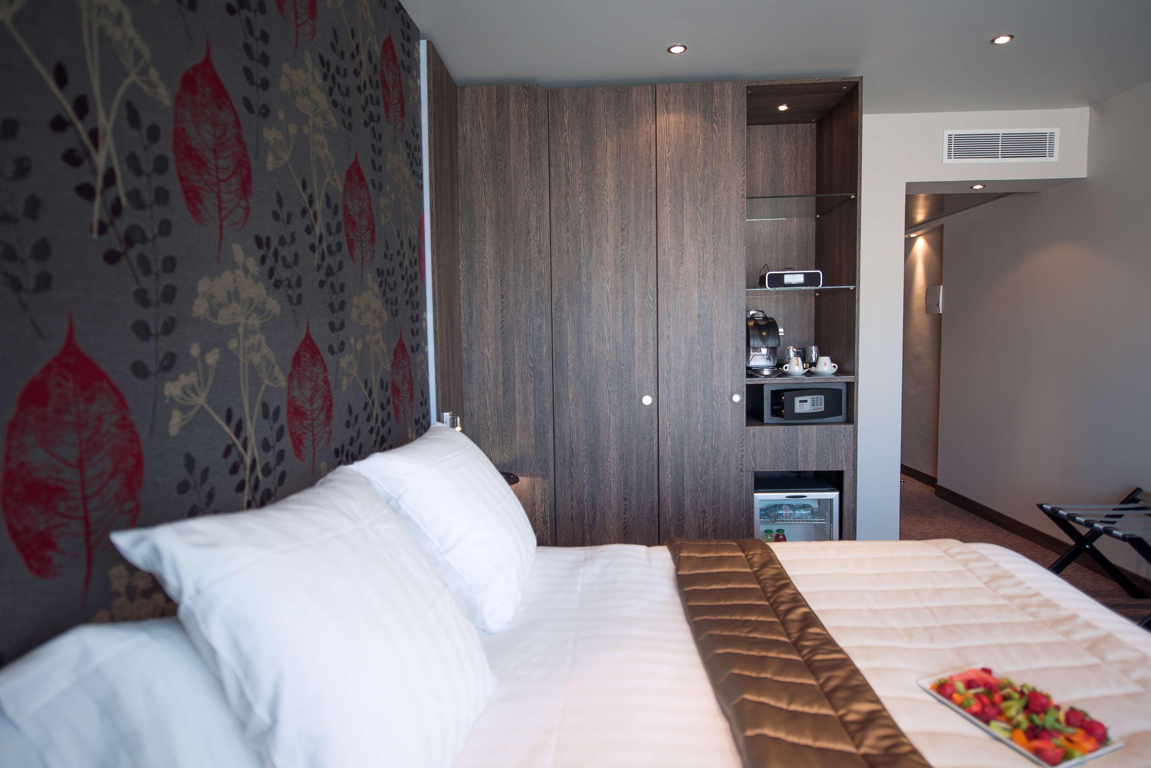 Best Western Premier Le Patio Des Artistes Wellness Jacuzzi Cannes Exteriér fotografie
