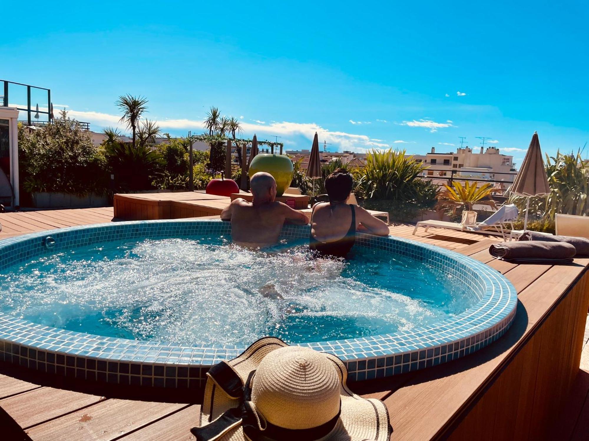 Best Western Premier Le Patio Des Artistes Wellness Jacuzzi Cannes Exteriér fotografie